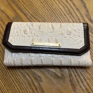 Brahmin wallet